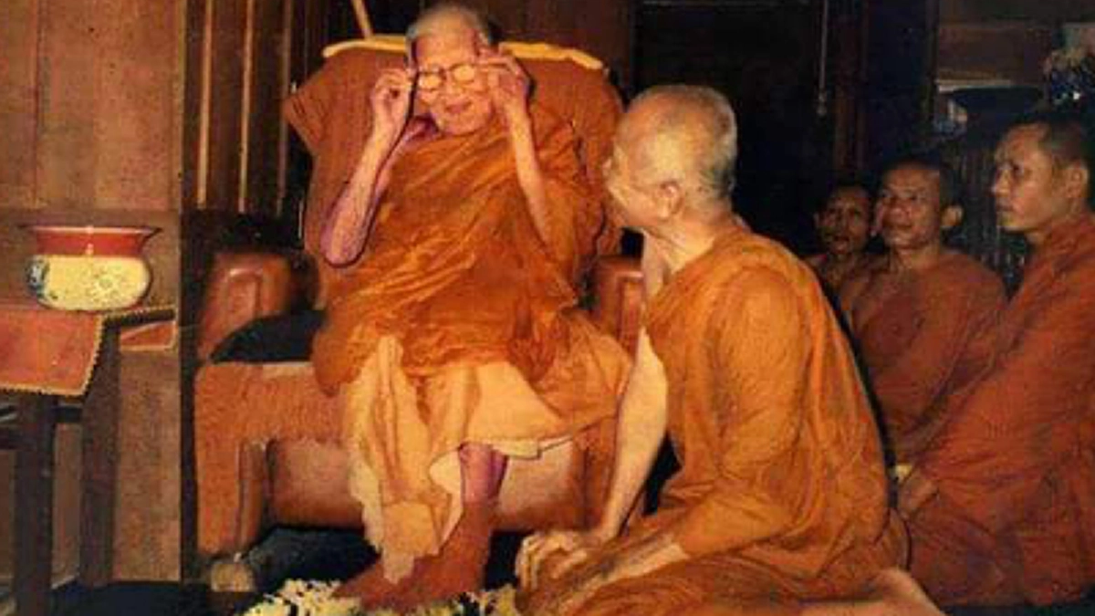 การแผ่ส่วนบุญส่วนกุศลแผ่เมตตาจิต ควรทำเมื่อไหร่และทำแบบไหน หลวงปู่แหวน!!! ท่านยืนยันไว้เสมอว่าทำเช่นไรดีที่สุด