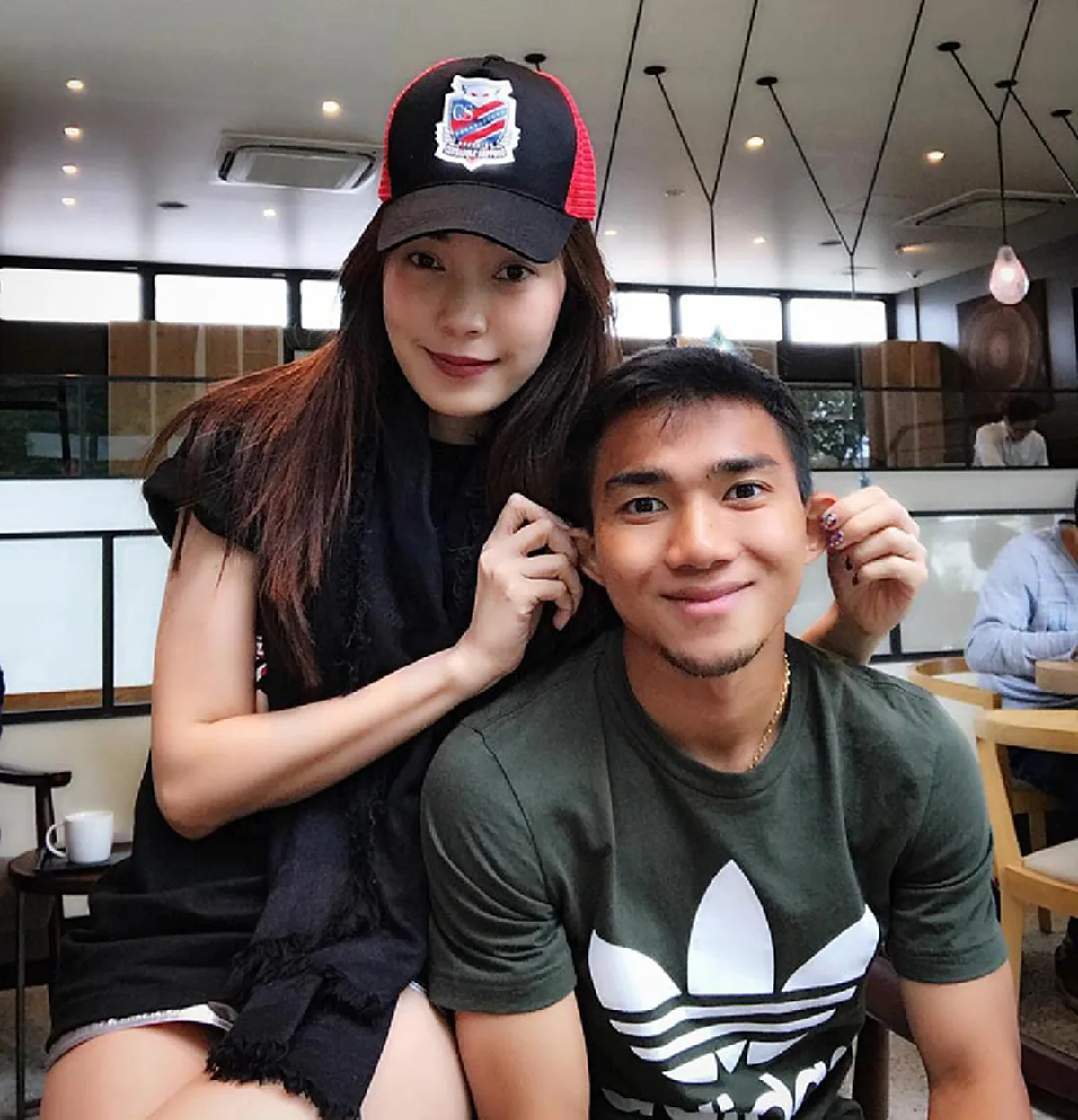 หน้าที่ต้องมาก่อนเสมอ!!! อัพเดทชีวิตล่าสุด "เจ ชนาธิป" หลังเลิก "เมย์" วันนี้เริ่มมีรอยยิ้ม ร้องเพลงญี่ปุ่นก่อนลงซ้อมบอล สำเนียงเจแปนชัดเป๊ะ