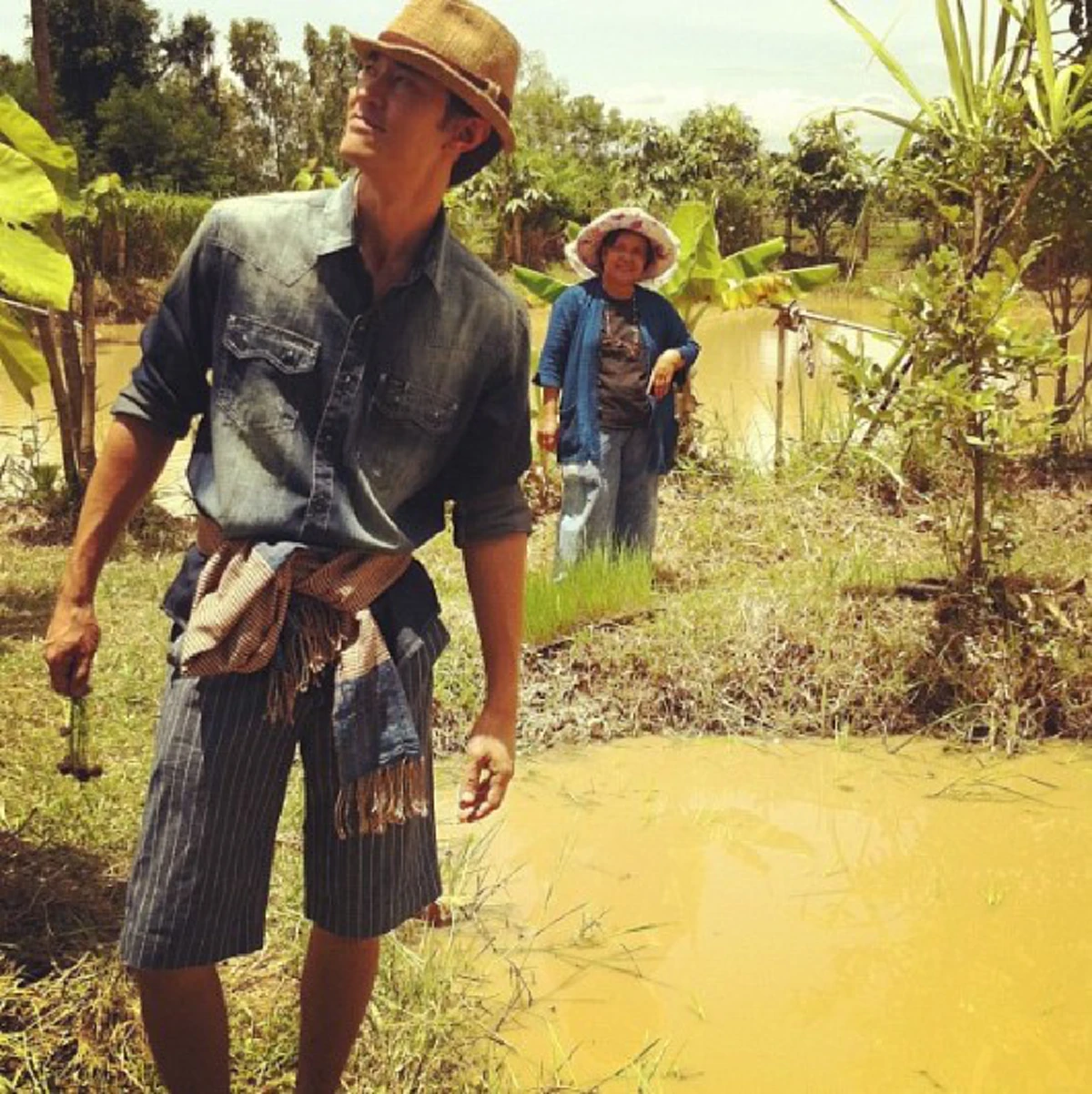 ครั้งแรก!!! เผยชีวิตปัจจุบัน "เจฟฟรี่ เบญจกุล" หลังไม่ค่อยมีผลงานให้เห็นทางหน้าจอ ล่าสุดกลับมาพร้อมกับทายาท ที่หลายคนไม่เคยเห็น!!