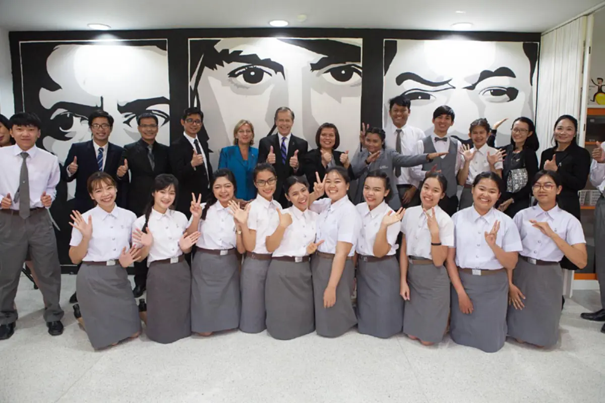 ความสัมพันธ์ไทย-สหรัฐ!! กับการ"ฝึกคอบร้าโกลด์2017"และพฤิตกรรมทูต..ชัด!!สหรัฐอันตราย