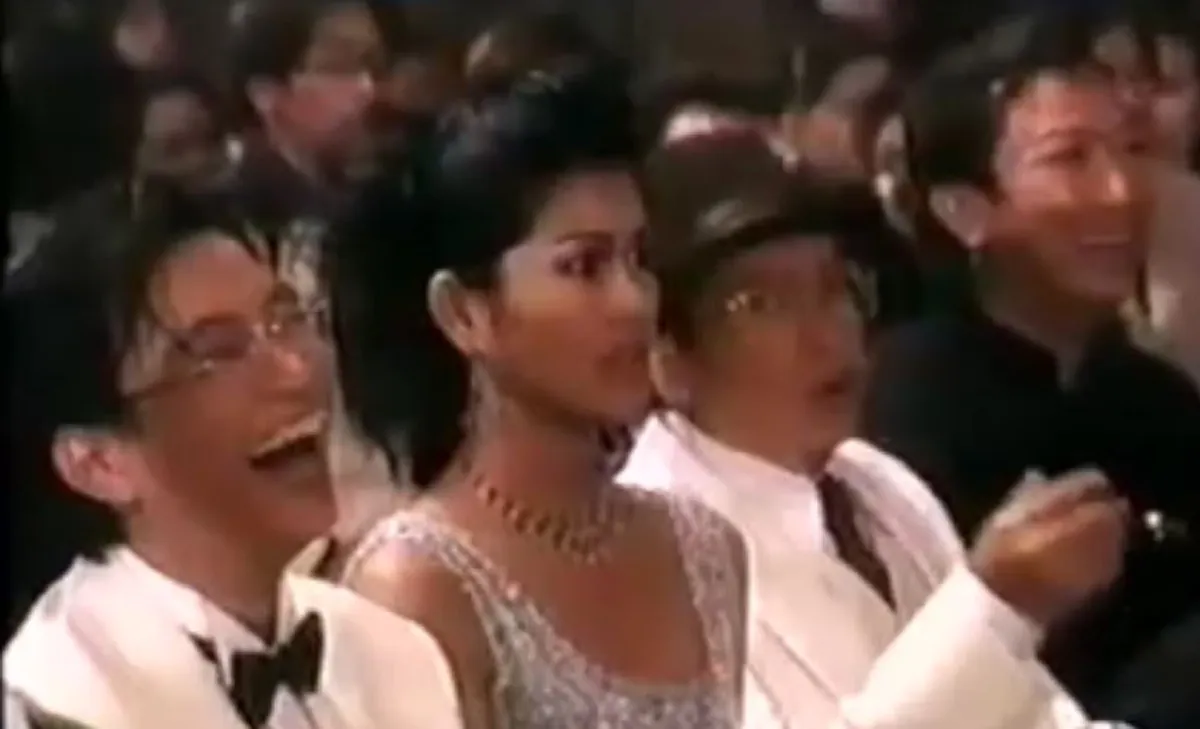 ทำไมเธอหลอกคนทั้งประเทศ!? ชมก่อนใคร! จุดจบของ "ซิน" ในละคร "ชายไม่จริงฯ" ที่ไม่มีใครคาดคิด? เล่นเอาแฟนๆแทบช็อก!