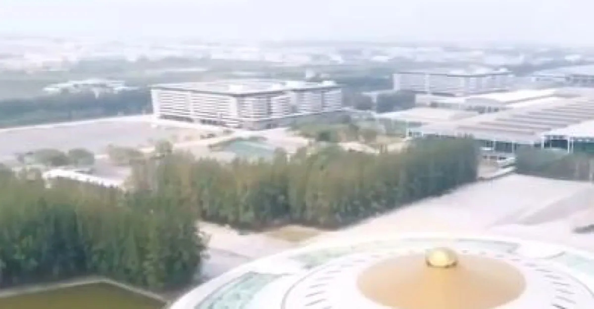 อลังการ !?!? ภาพมุมสูง "วัดพระธรรมกาย" ส่งตรงจากโดรน "ดีเอสไอ" ...เช็คเลยเวอร์วัง สุดลูกหูลูกตา   (มีคลิป)