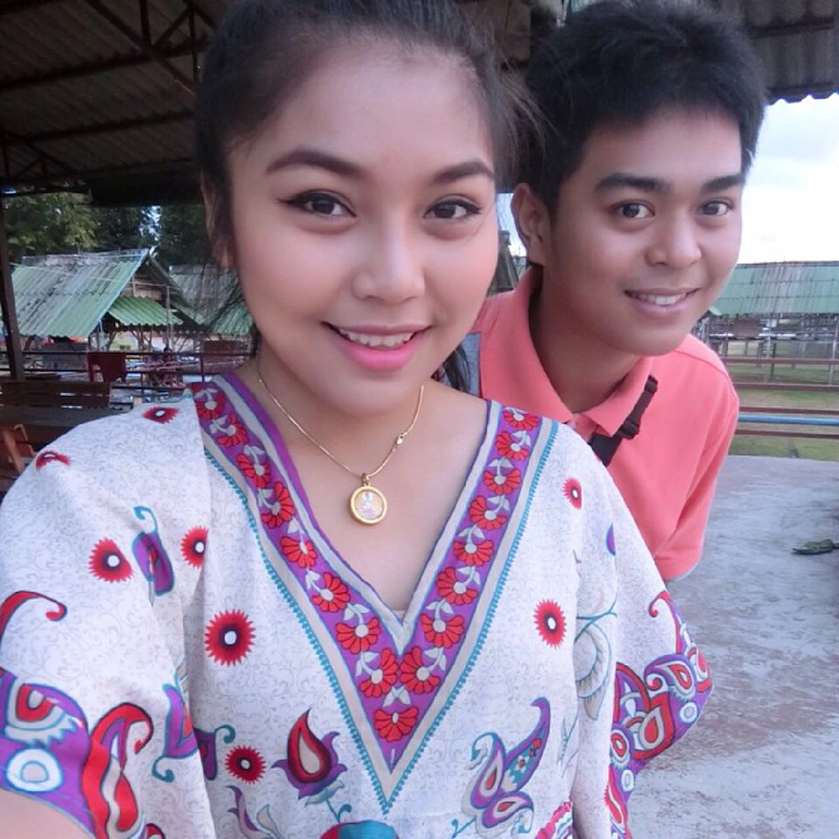 ลูกสาวของชูษี เชิญยิ้ม