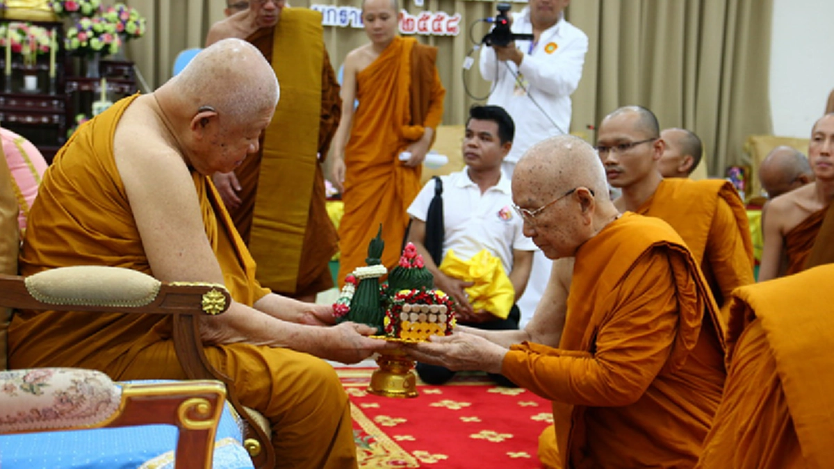 สมเด็จพระเจ้าอยู่หัวมหาวชิราลงกรณ รัชกาลที่ 10 โปรดเกล้าฯ แต่งตั้งสมเด็จพระมหามุนีวงศ์เป็น สมเด็จพระสังฆราชองค์ที่ 20 และรอสถาปนา 12กพ.นี้