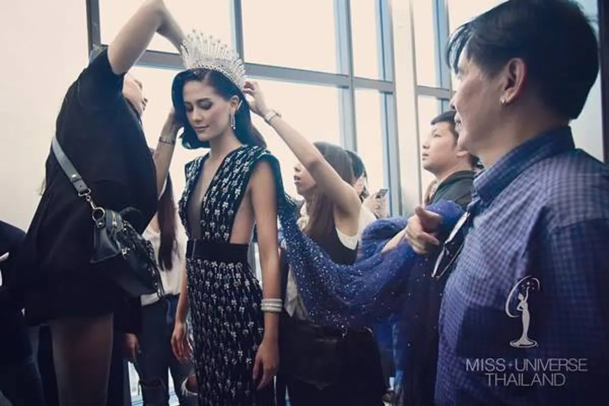 ดราม่าชุดราตรี!!! ฮือฮาหนัก "หมู อาซาว่า" เคลียร์ประเด็นเรื่องชุดของ "มารีญา พูลเลิศลาภ" ความจริงแล้วเป็นแบบนี้!?!