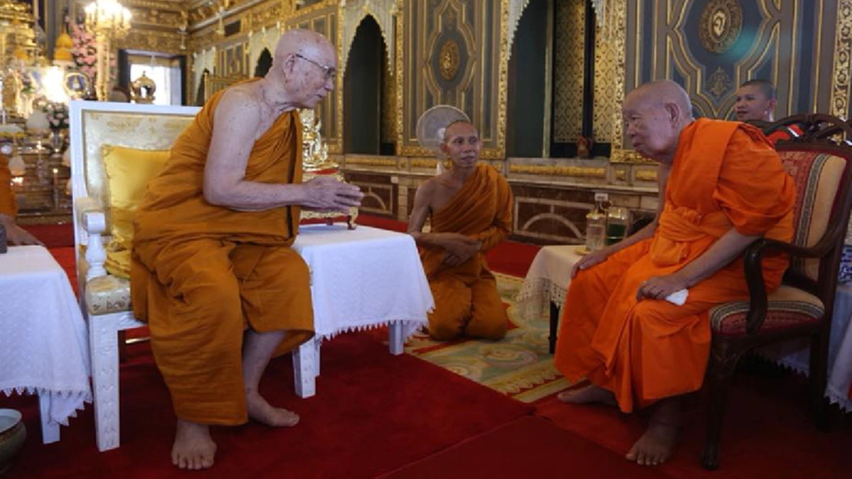 “เรามาจากที่เดียวกันใช้ภาษาเดียวกัน เพียงแค่อยู่ตามแม่น้ำคนละสายเท่านั้น” สมเด็จพระสังฆราช มีรับสั่งกับคณะสงฆ์ชาวลาวเหมือนดังพี่น้องกัน 