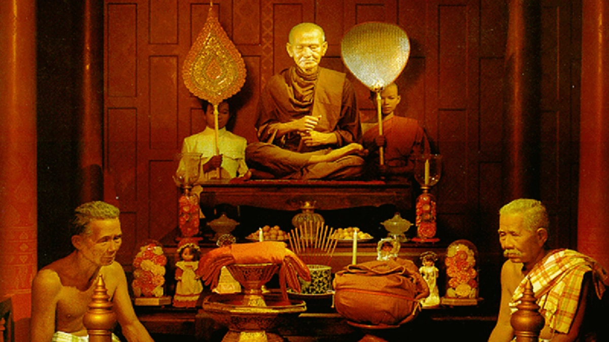 ในรัชสมัยของพระบาทสมเด็จพระจอมเกล้าเจ้าอยู่หัว มีพระราชดำริจัดสังคายนาพระไตรปิฎก หากแต่สมเด็จโตไม่ยอมเข้าร่วมเหตุนี้...