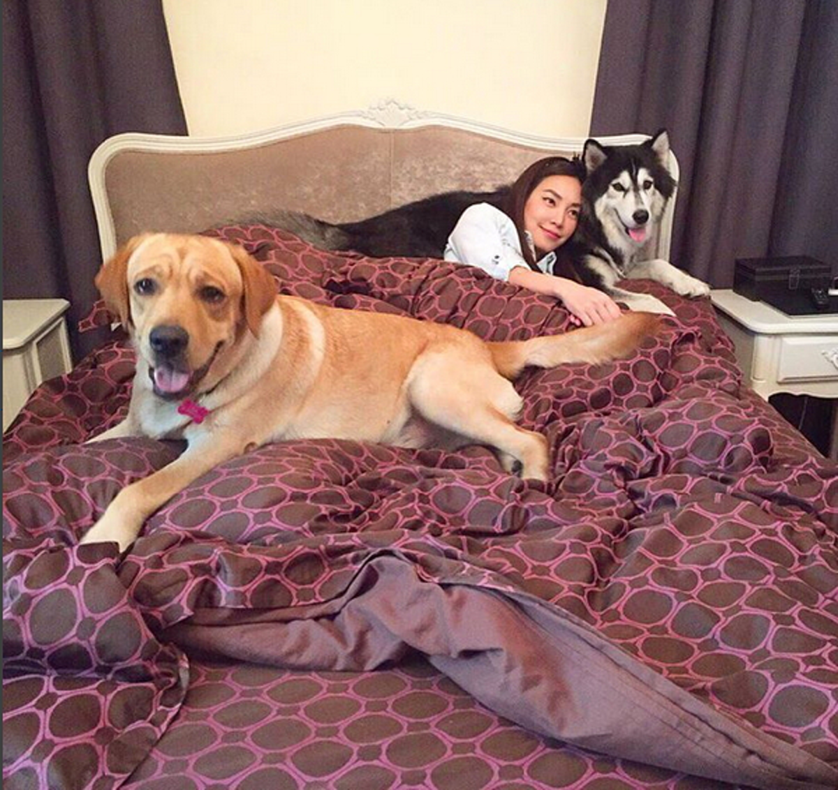 ส่องชัดๆ !! ทุกมุม ของบ้าน  “เมย์ พิชญ์นาฏ”   เรียบหรู ดูแพง สมฐานะตระกูลดัง?? 