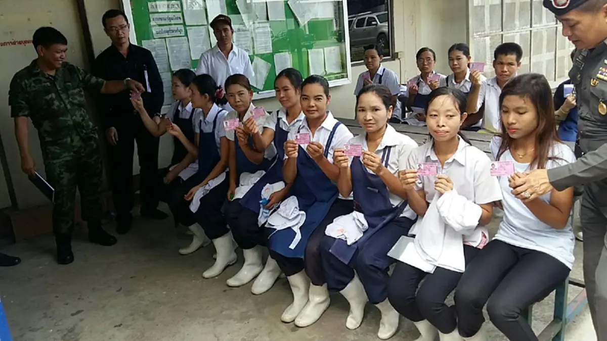 ลุยจับต่างด้าว ทำงานผิดกฎหมายมีโทษปรับตั้งแต่ 5,000 - 50,000 บาท