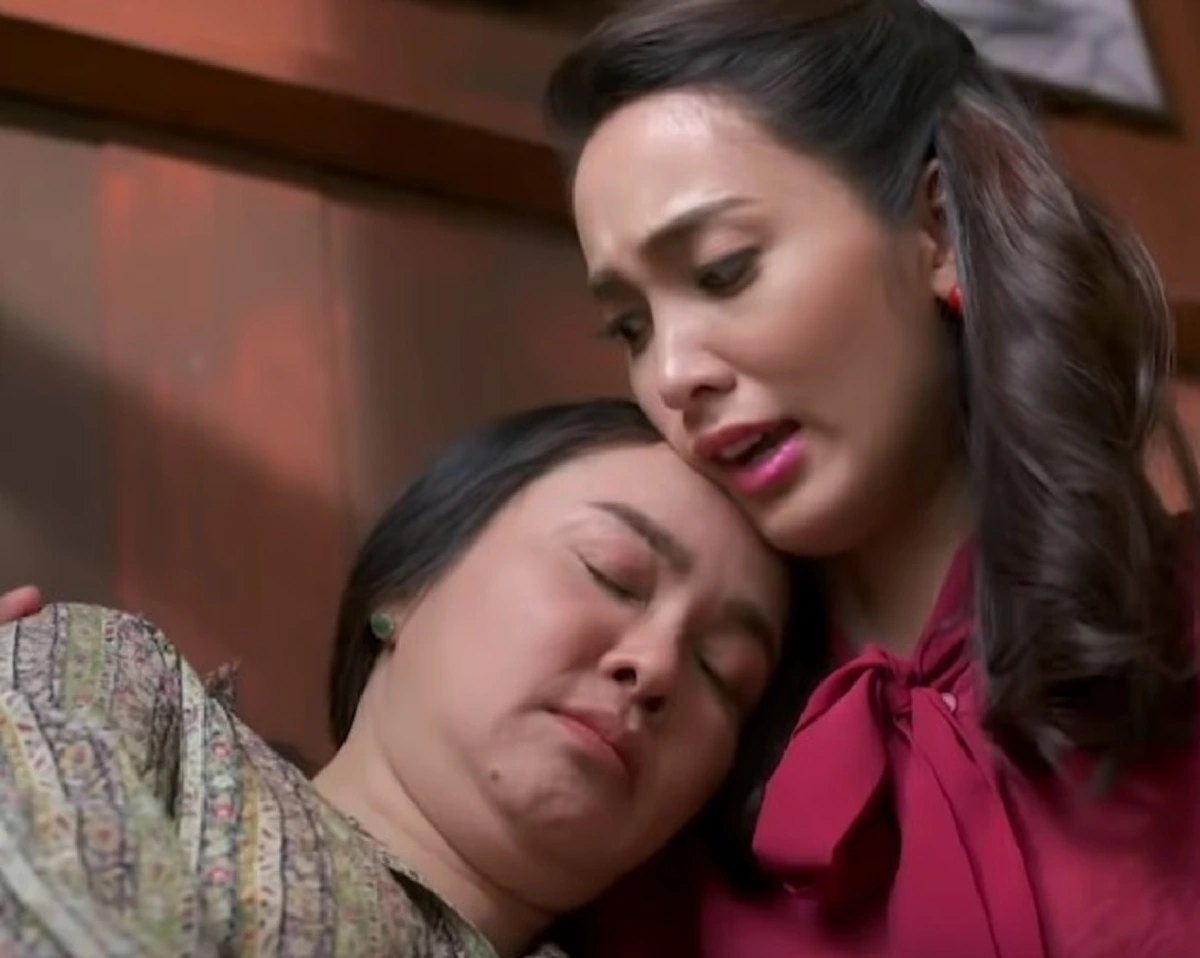 เเฟนละครกรงกรรมอินจัดแจ้งตำรวจสภ.ชุมแสง จับพิไลขโมยสร้อย