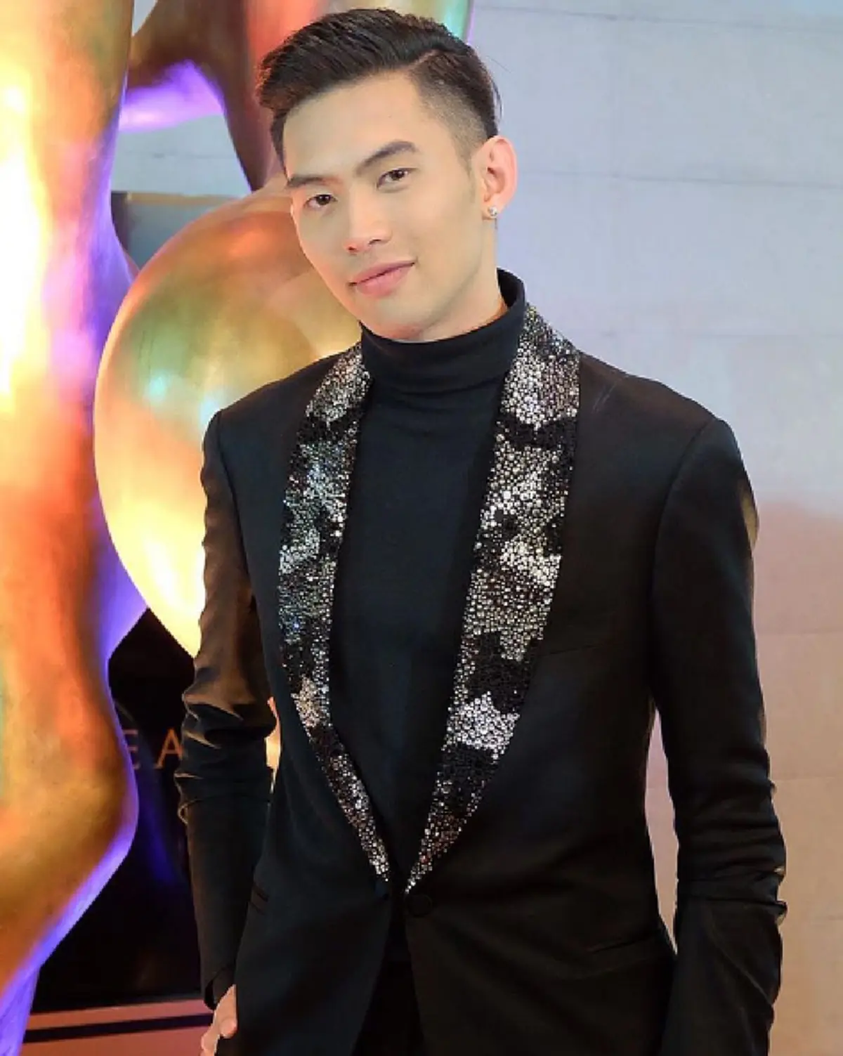 เซนต์พาซวย!!! "ดีเจมะตูม" งานงอก หลังประกาศอมนิ้วโป้งเท้าโชว์ หากทายหน้ากากผิด โดนฉ้วงยับแน่หากไม่ทำตามที่ลั่นวาจาไว้