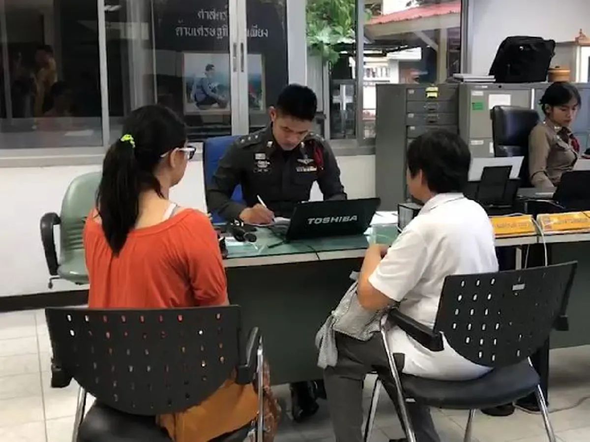 ลูกเมีย "เฮียนอส" ร่ำไห้กราบศพ เล่าปมวูบกลางอากาศวินาทีหมดสติ!
