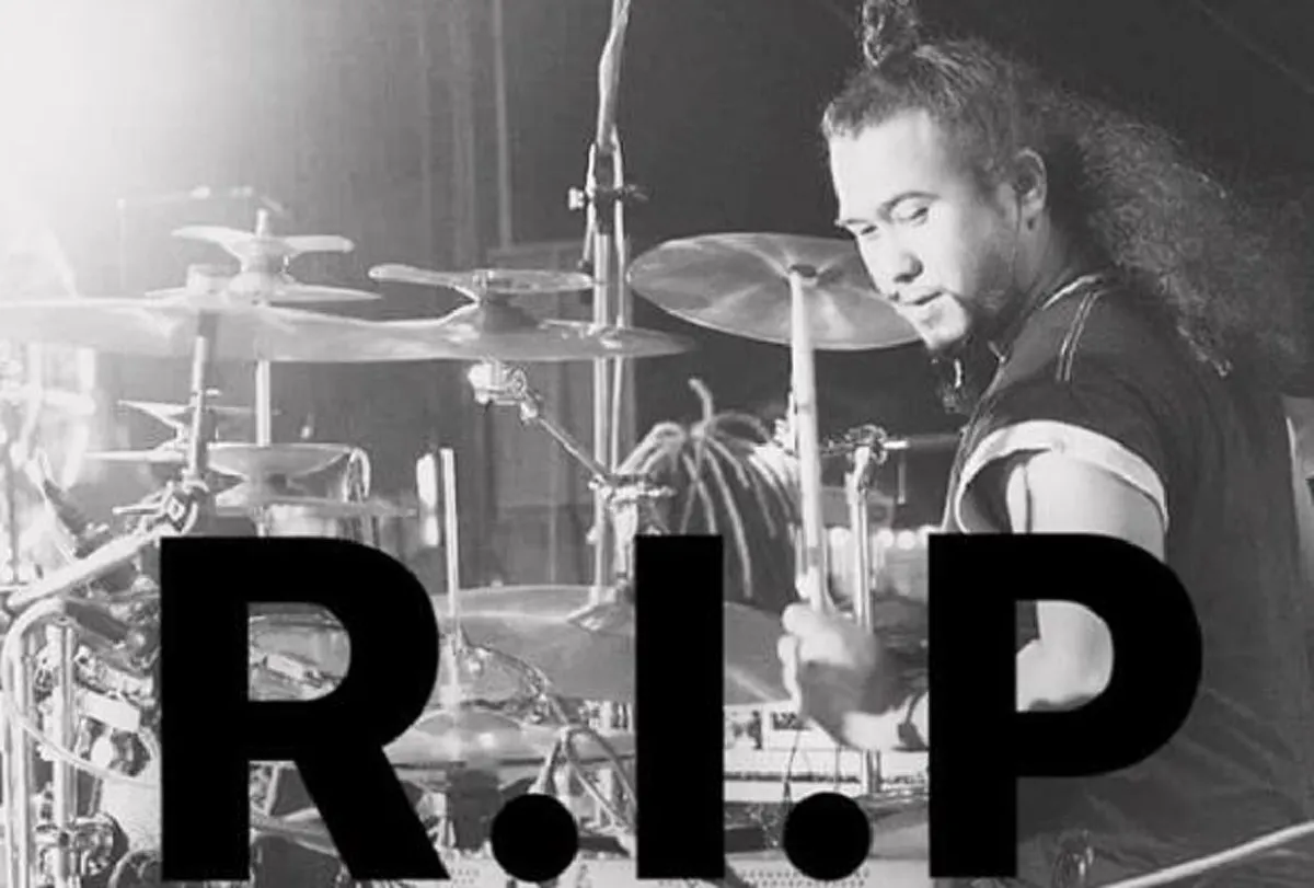 ใจสลาย "หญิงลี" โพสต์อาลัยมือกลองประจำวงเสียชีวิตเมื่อคืนที่ผ่านมา!