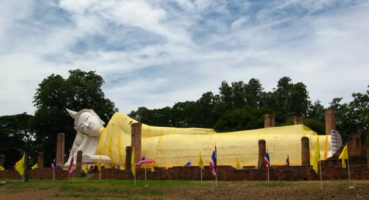 ขุนอินทประมูล ผู้บูรณะพระนอนองค์ใหญ่..ด้วยความศรัทธาในพระพุทธศาสนา ถูกกล่าวหาขโมยเงินหลวง ถูกโบยจนตาย..