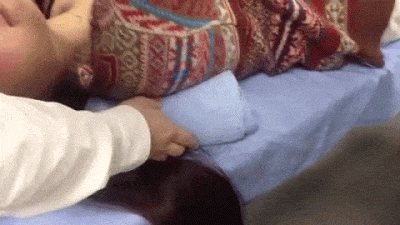 #หมอยังอึ้ง!! เผยเคล็ดลับจากญี่ปุ่น "ปวดคอปวดไหล่" รับรองหายเป็นปริดทิ้ง เพียง 10 วินาที ไม่เชื่อก็ต้องเชื่อ ยิ่งกว่ามีเวทย์มนต์!! (ชมคลิป)