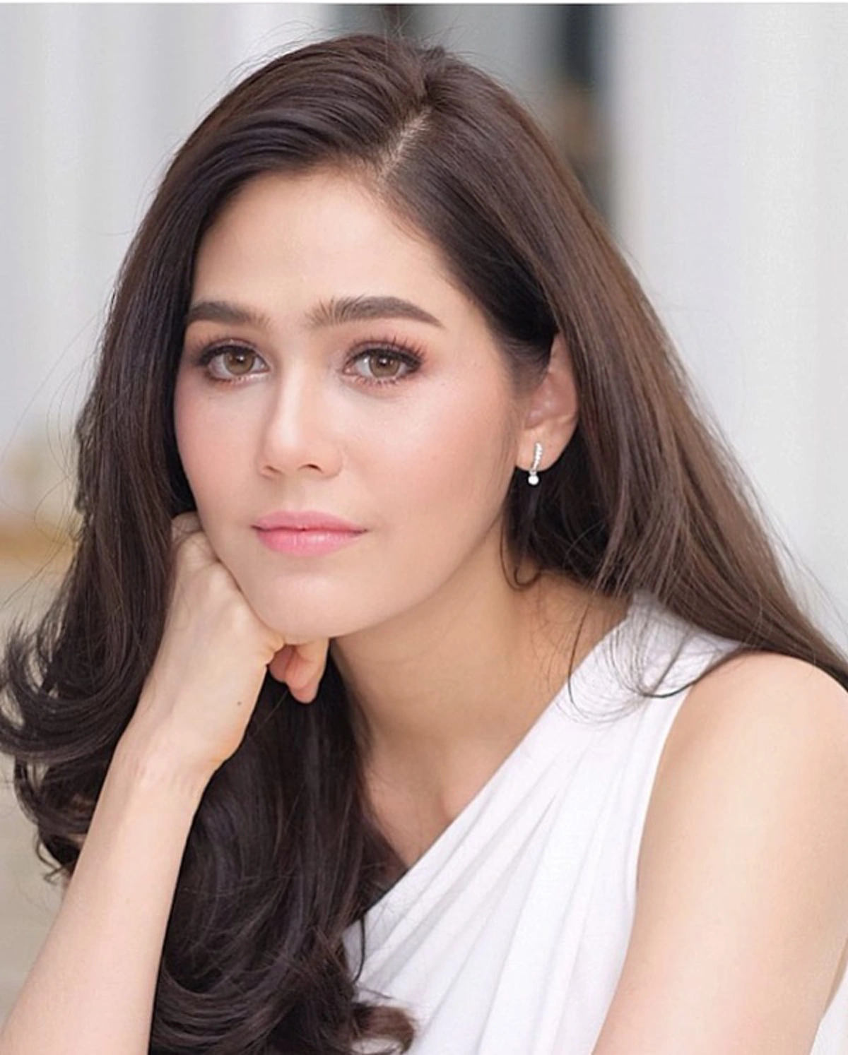 #คุณแม่สายสตรองจริงๆ!! "ชมพู่ อารยา" โพสต์คลิปลงโซเชียล "ฟิตหุ่นด้วยท่าสุดแปลก" บอกเลยกลับมาหุ่นเป๊ะเหมือนเดิมแล้ว !! (ชมคลิป)