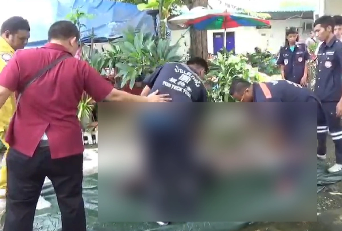 หนุ่มใหญ่เป็นศพลอยน้ำมาติดกองสวะข้างโป๊ะเรือ สน.บางคอแหลม