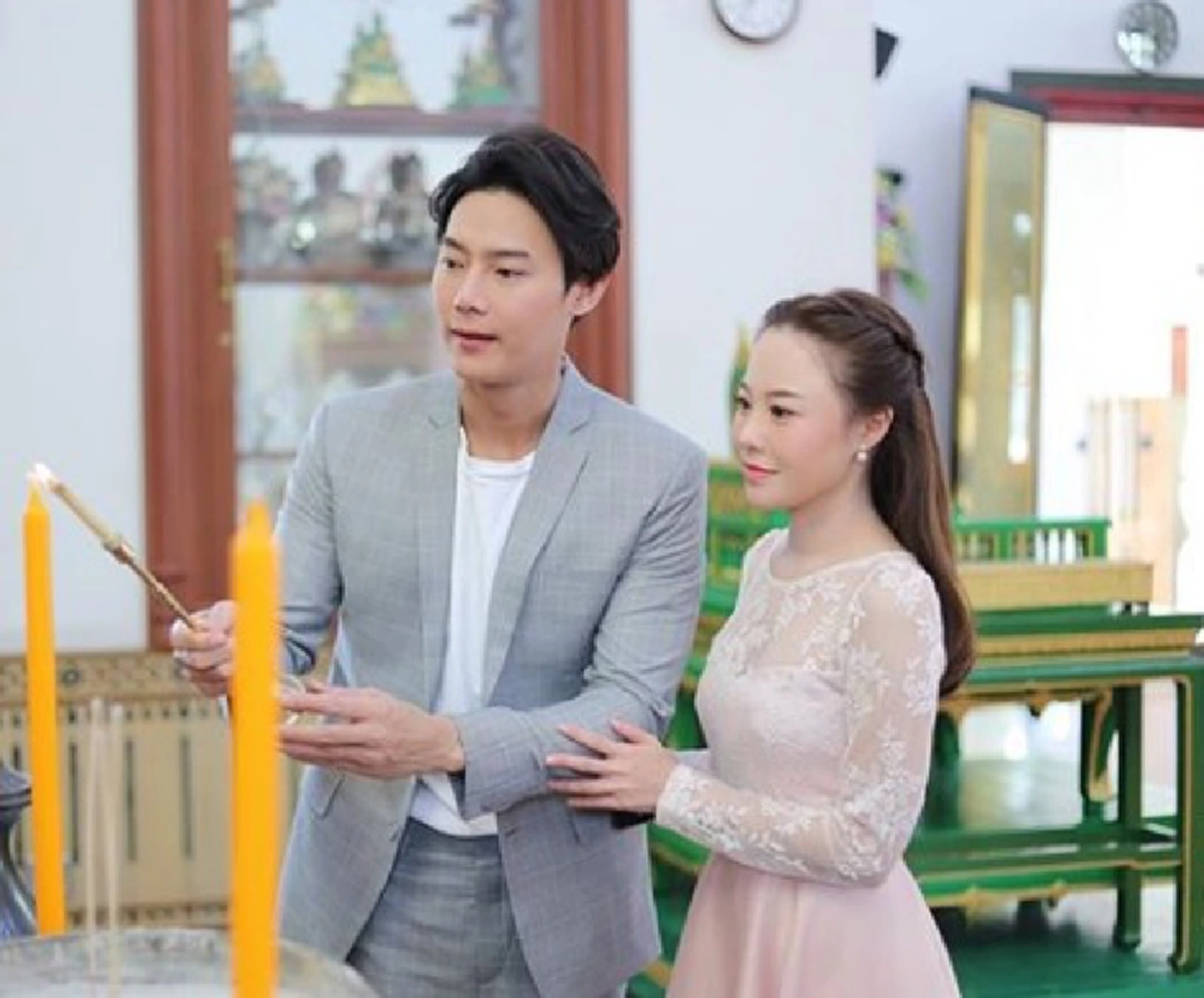 ต๊ะ วริษฐ์ หมั้นแฟนสาว แอน วริษฐา ครอบครัวฝ่ายหญิงไม่รับสินสอด ขอแค่คำมั่นสัญญา ดูแลลูกสาวได้ก็พอ