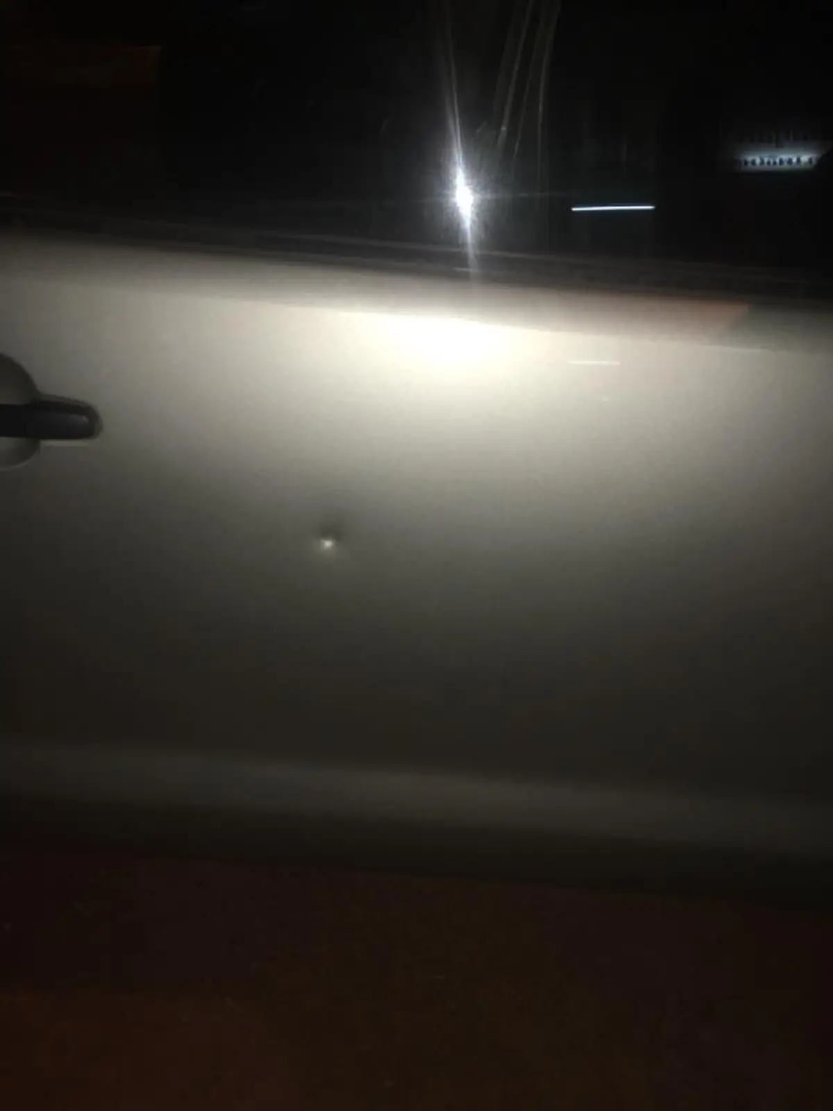 ใครผ่านเส้นทาง อ.โพนสวรรค์ จ.นครพนม ระวัง "แก๊งปาหิน" ก่อเหตุสุดอุกอาจ