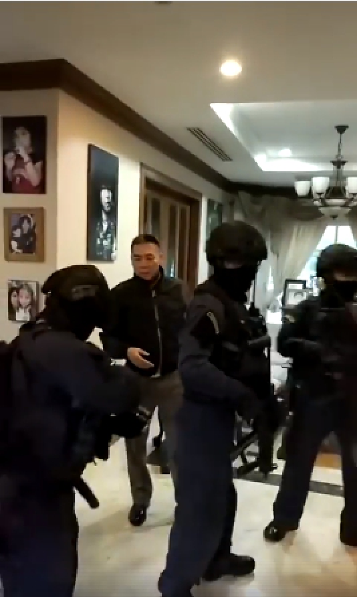 พวกติ่งอ่านให้ชัด!!! ไขข้อข้องใจ "ไม่ได้ไปฆ่าใครตาย ทำไมต้องถึงมืออรินทราช ทำไมต้องทำกับพี่เสกขนาดนี้" บอกเลยถ้าเป็นต่างประเทศแค่นี้ยังน้อย