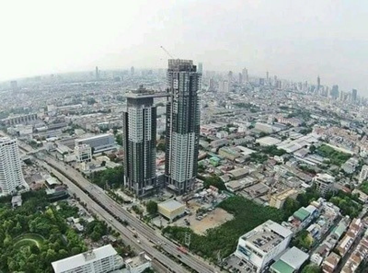 สวรรค์บนดิน? เปิดภาพภายใน"คอนโดหรู"ดราม่าระฆังวัดดัง แบบเต็มๆ