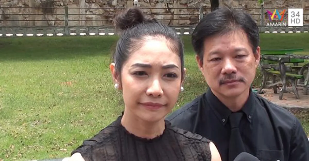 งานเข้า!!! "ครูเงาะ" เข้าพบตำรวจตามหมายจับ ขู่กรรโชก "ครูอ้อย" 11 ล้าน โดนจัดหนัก 4 ข้อหา ยังยืนยันความบริสุทธิ์!!!