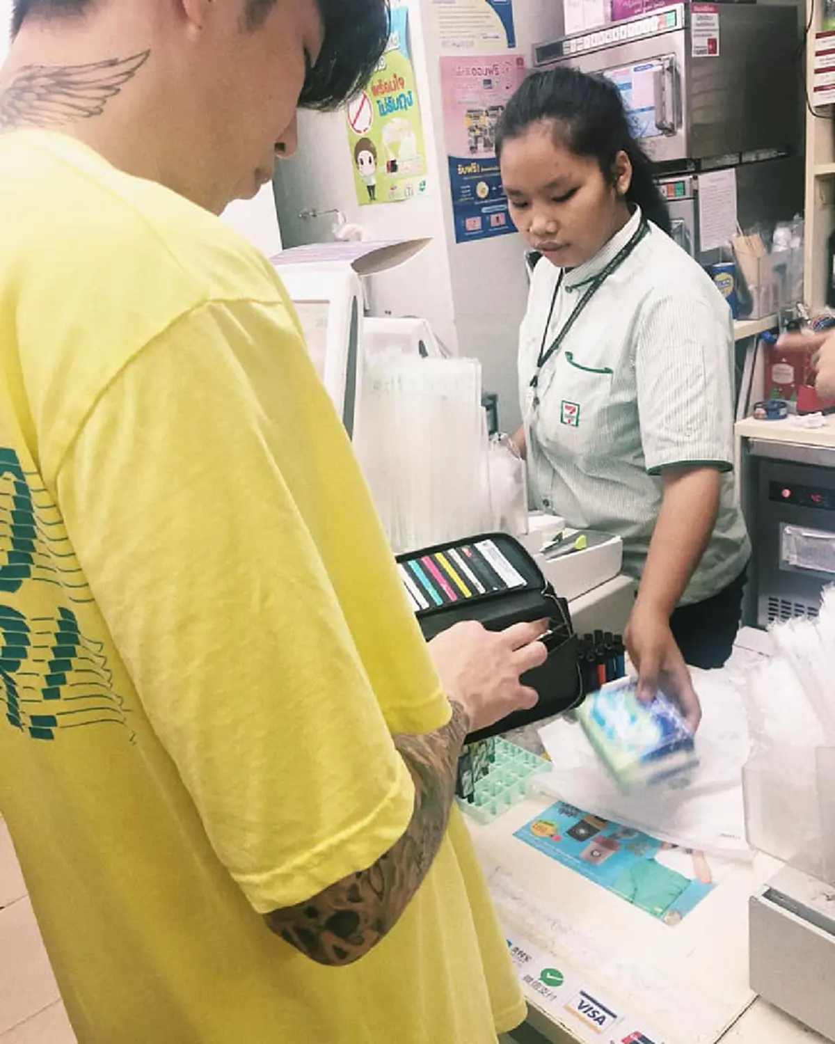 สาวขออนุญาตอวดแฟน คบหนุ่มเกาหลี ทำให้ทุกอย่าง ผ้าอนามัยยังซื้อให้!