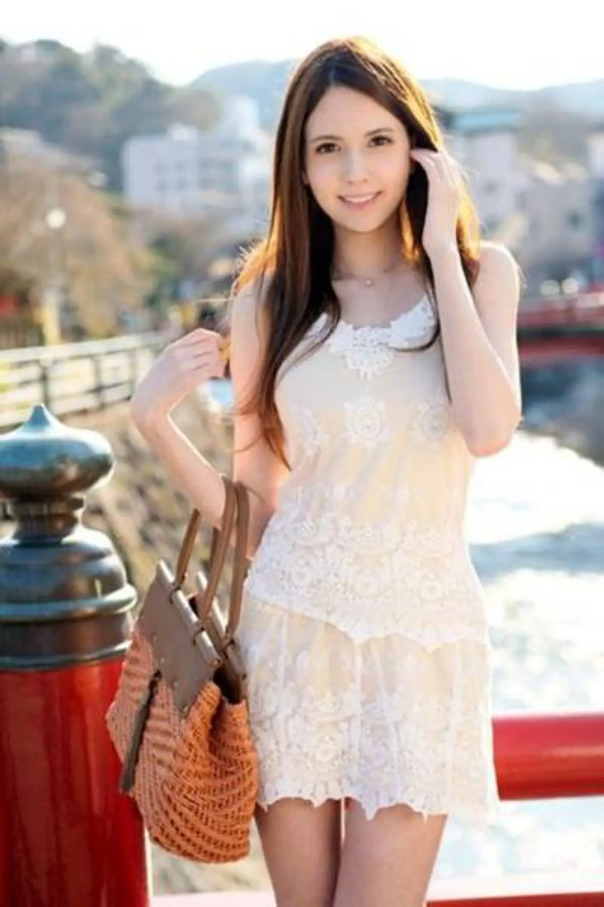 สายเปย์ที่แท้ทรู !! มหาเศรษฐีใจป้ำ ทุ่มเงิน 270 ล้าน ซื้อตัว "โรลา ทาคิซาว่า" อดีตนางเอก AV เซ็นสัญญาให้เป็นผู้ช่วยส่วนตัว 15 ปี !!!