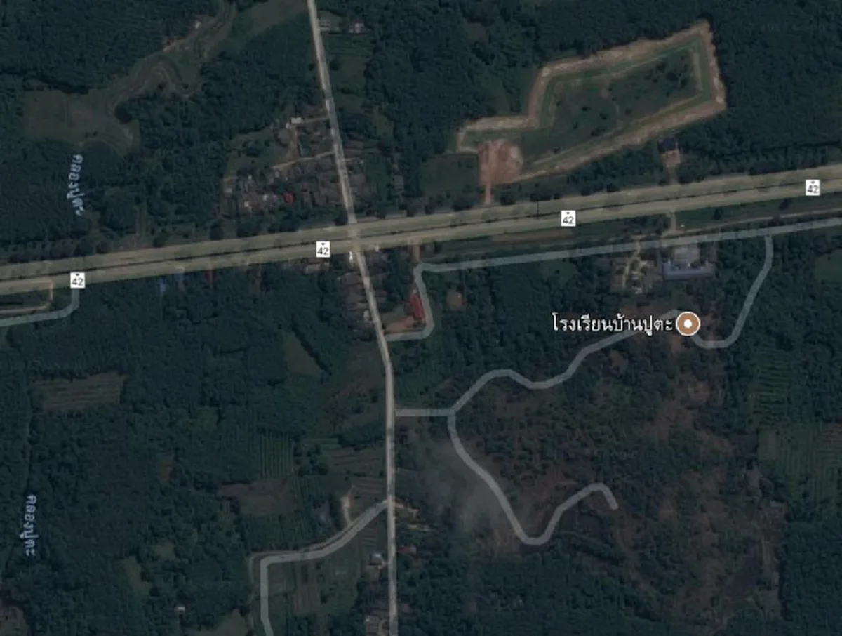 แยกมรณะ! สี่แยกผีสิงในจ.นราธิวาส เล่ากันว่ามีพลังลึกลับสิงสถิตอยู่บนถนน