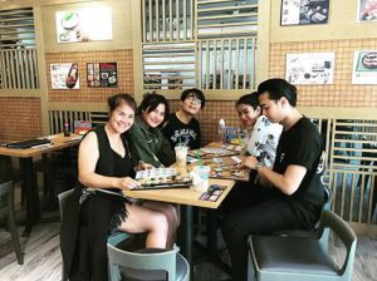 ไปทำอะไรมา!!! "บุหรี่" ลูกชาย "โหน่ง" ผอมหนักมาก!! เปลี่ยนไปอย่างกับคนละคน แทบไม่เชื่อสายตา!!?