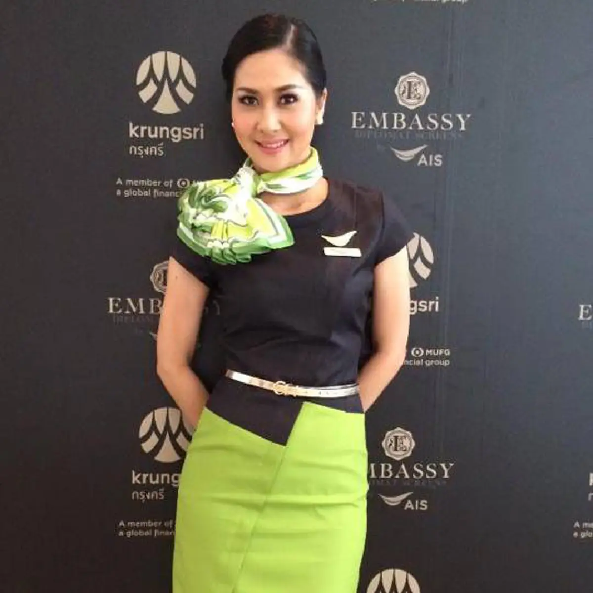 เปิดประวัติสุด Exclusive  “ผู้หมวดผึ้ง” ตำรวจนางฟ้า มากความสามารถ หญิงแกร่งในภารกิจทีมจักรยานยนต์เกียรติยศ (รายละเอียด)