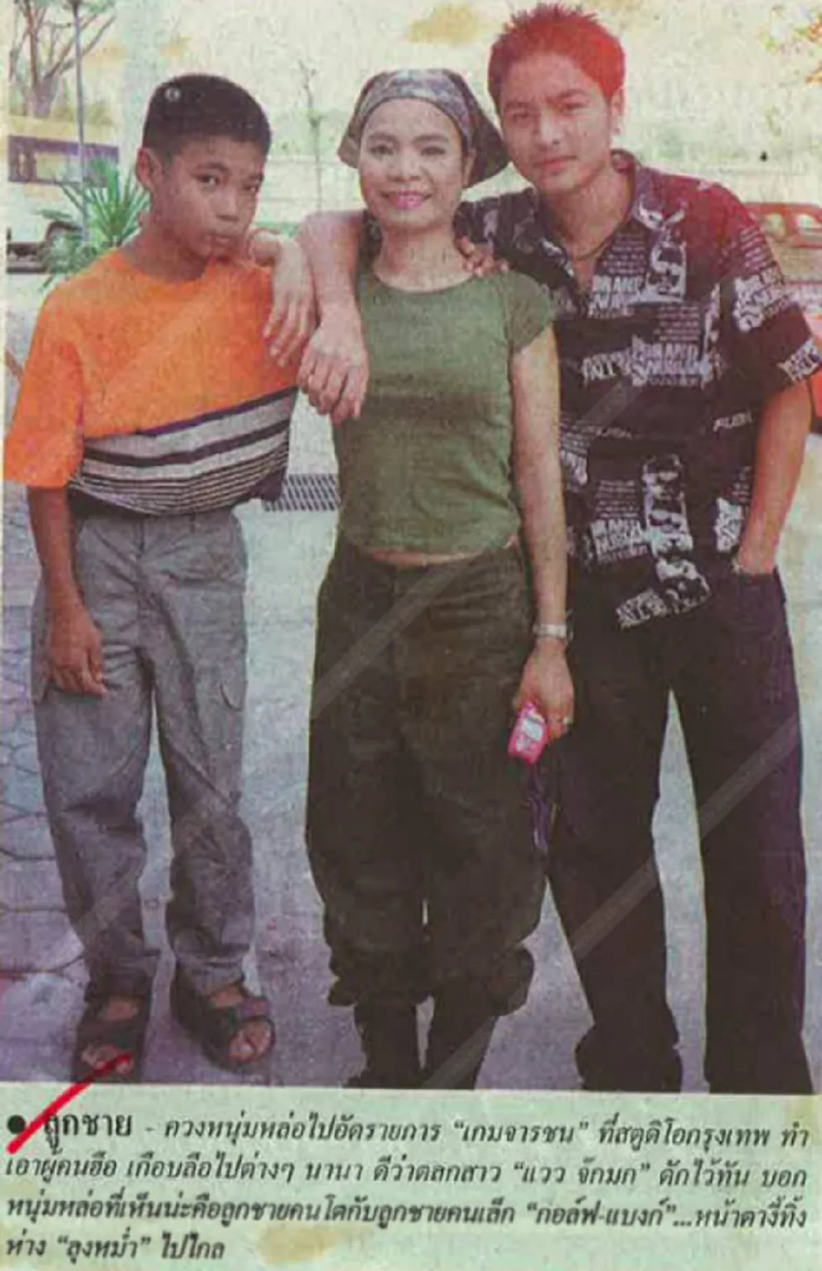 *เชื่อว่าน้อยคนจะเคยเห็น!!! เปิดภาพล่าสุดลูกชาย "อดีตตลกชื่อดังผู่ล่วงลับ" บอกเลยคนโตไม่ธรรมดาหล่อระดับพระเอก จนไม่อยากเชื่อสายตา!! (ชมคลิป)