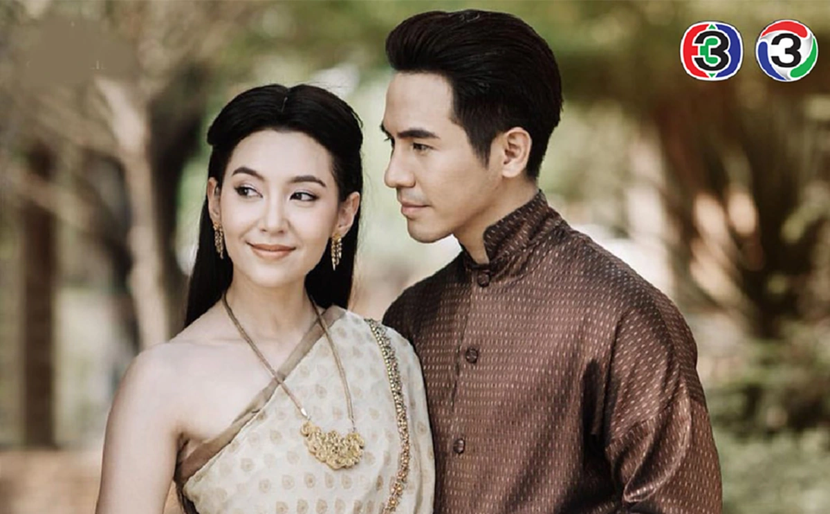 อึ้งกันทั้งพระนคร!!! เปิดเรตติ้ง "บุพเพสันนิวาส" กับฉากทำน้ำปลาหวาน-กุ้งเผา ทุบสถิติทุกช่อง ทวีตขึ้นเป็นอันดับ 1 ของโลก!!!