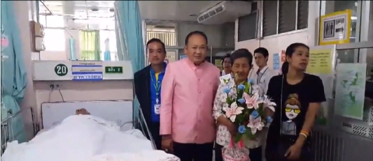 ล่าสุดเป้นแบบนี้ !?!?! อัฟเดทอาการ "ตาขับซาเล้ง" ลูกสาวถึงกับเอ่ยคำพูดถถึงคนทำและพ่อ (มีคลิป)