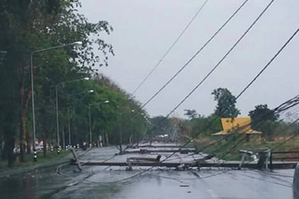 ประกาศด่วนค่ำนี้...มาแน่ “กรมอุตุฯ” เตือนค่ำนี้ 29 จังหวัด ต่อไปนี้ ..ระวังพายุฤดูร้อนพัดถล่ม ฝนฟ้าคะนอง ลมกระโชกแรง ติดตามข่าวอย่างใกล้ชิด