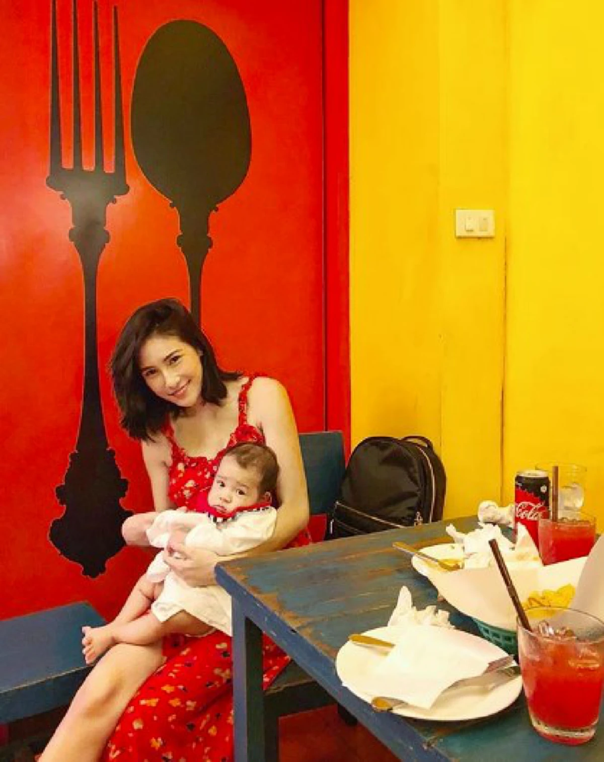 สุดเดือด!!! เมื่อภรรยา "แอมป์ พีรวัศ" ประกาศลั่นกลางไอจี ไม่ยอมให้ใครจับ "ลูกชาย" ด้วยความจริง ที่หลายคนต้องเข้าใจหัวอกคนเป็นแม่!