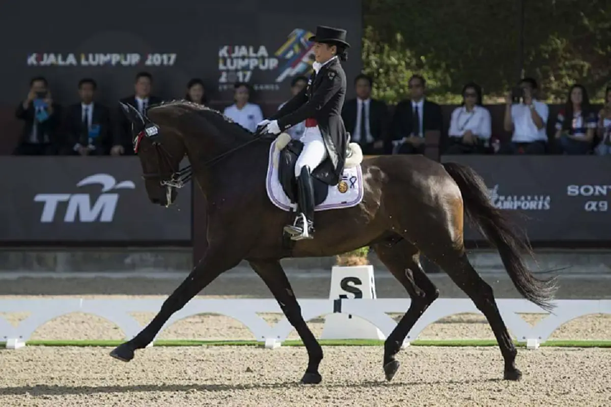 พสกนิกรไทยปลื้มปีติ เผยภาพ"พระองค์หญิงสิริวัณณวรีฯ"ประทานฉายพระรูปให้กับนิตยสารของการบินไทยฉบับเดือนกันยายน