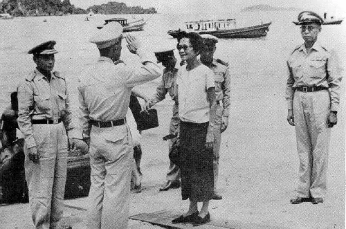 "เจอดี-มีคลิป"กองทัพเรือ จัดพิธีบำเพ็ญกุศลอุทิศถวายสมเด็จพระศรีนครินทราบรมราชชนนี เนื่องในโอกาสวันคล้ายวันสวรรคต