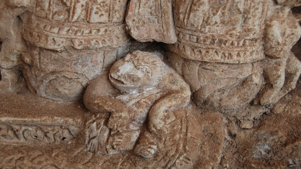 พบหลักฐานชิ้นใหม่!!! ที่กรมศิลปากรใช้ระบุอายุของแรกสร้างวัดพระศรีรัตนมหาธาตุ สุพรรณบุรี 