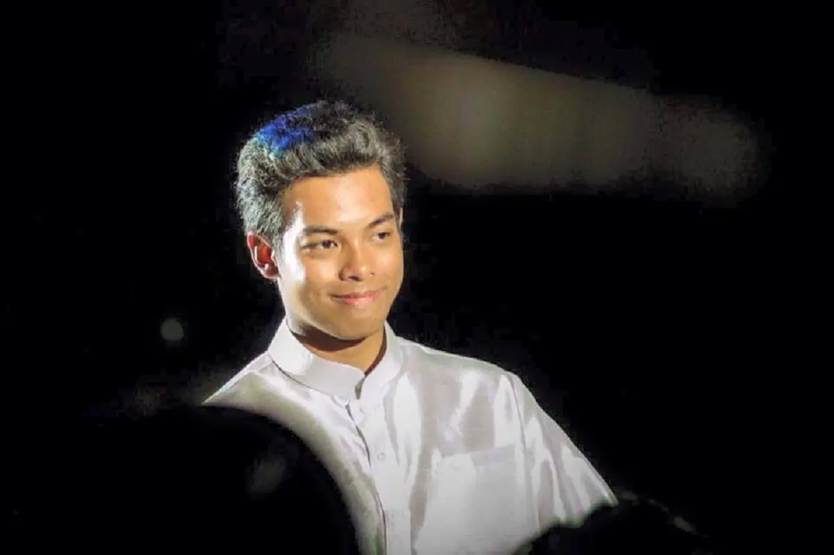 *ส่องภาพปัจจุบัน!!! ภรรยาและลูกชายคนเดียว ของ "อ.เฉลิมชัย" ศิลปินแห่งชาติ!!! (ชมคลิป)