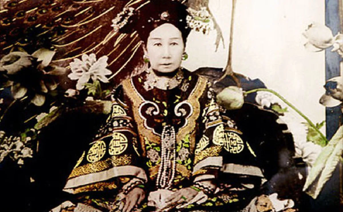 ย้อนรอยอดีต ๒๙ พฤศจิกายน ๑๘๓๕ กำเนิดตำนาน "ซูสีไทเฮา"สตรีที่โลกไม่มีวันลืม ราชินีหลังม่าน ผู้ปกครองแผ่นดินจีนมายาวนาน..