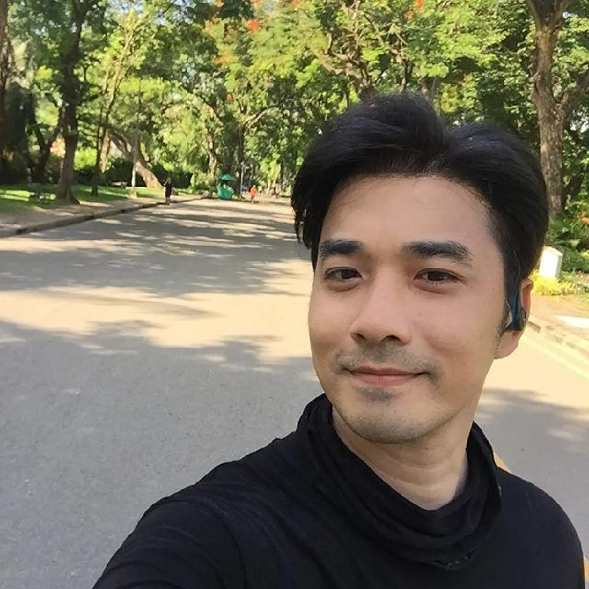 20 ปีผมไม่เคยลืม "เจมส์ เรืองศักดิ์" โพสต์ระลึกถึง "น้องอาร์ม" เด็กที่รอดชีวิตจากเครื่องบินตกลำเดียวกัน ทุกถ้อยคำเรียกน้ำตา