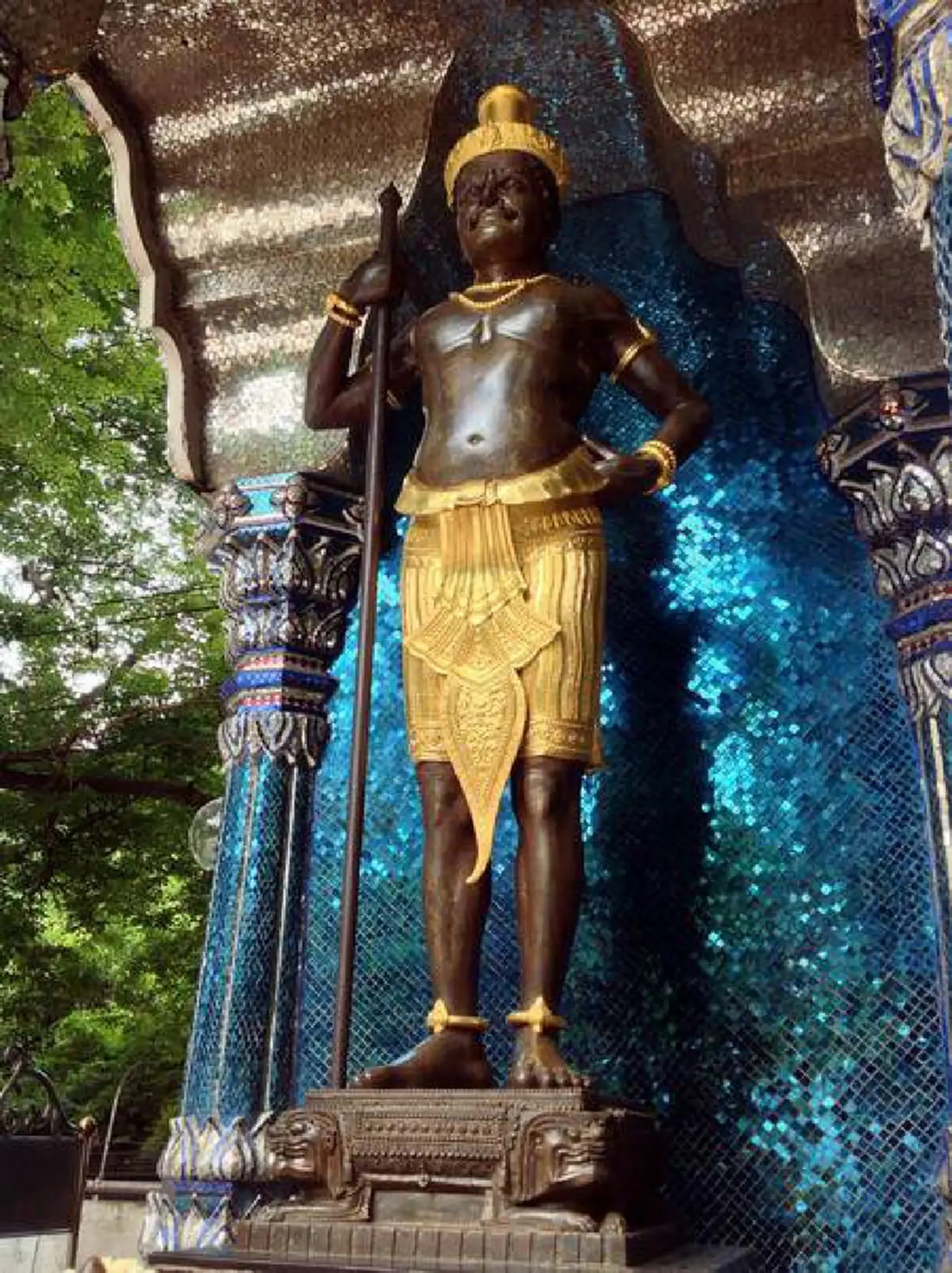 ศักดิ์สิทธิ์ที่สุด!! เปิด..ตำนาน ไม้เท้าคู่กายของหลวงปู่โง่น โสรโย เผย..ท้าวหิรัญพนาสูร มอบให้..ไว้ป้องกันอันตราย ขณะไปธุดงค์ในป่าลึก !!