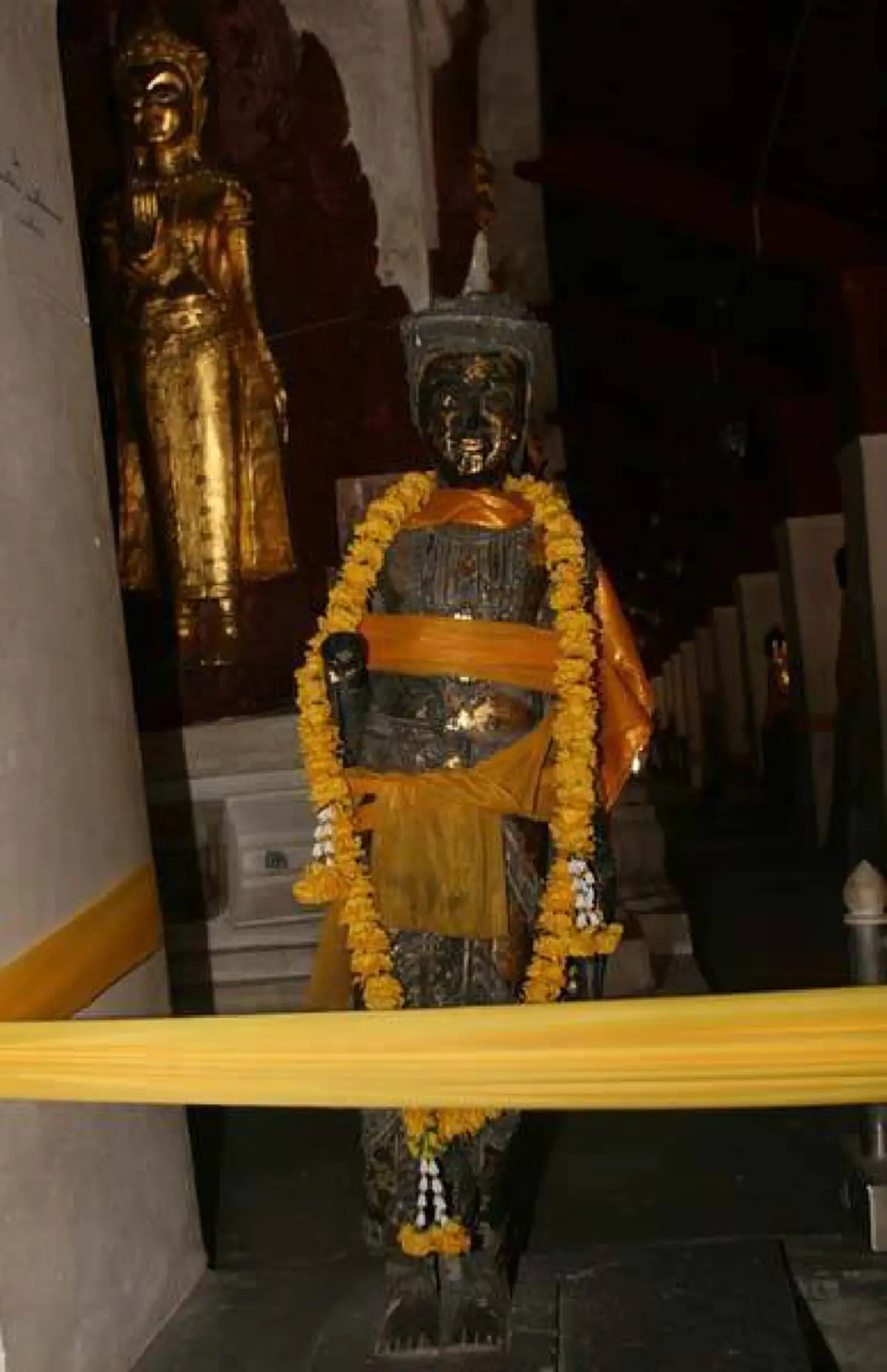 เหลือเชื่อที่สุด !!! เปิดตำนาน "พระเจ้าชู้" แห่ง "เมืองคอน" เรื่องราวลี้ลับ ที่น้อยคนที่จะรู้ !!!