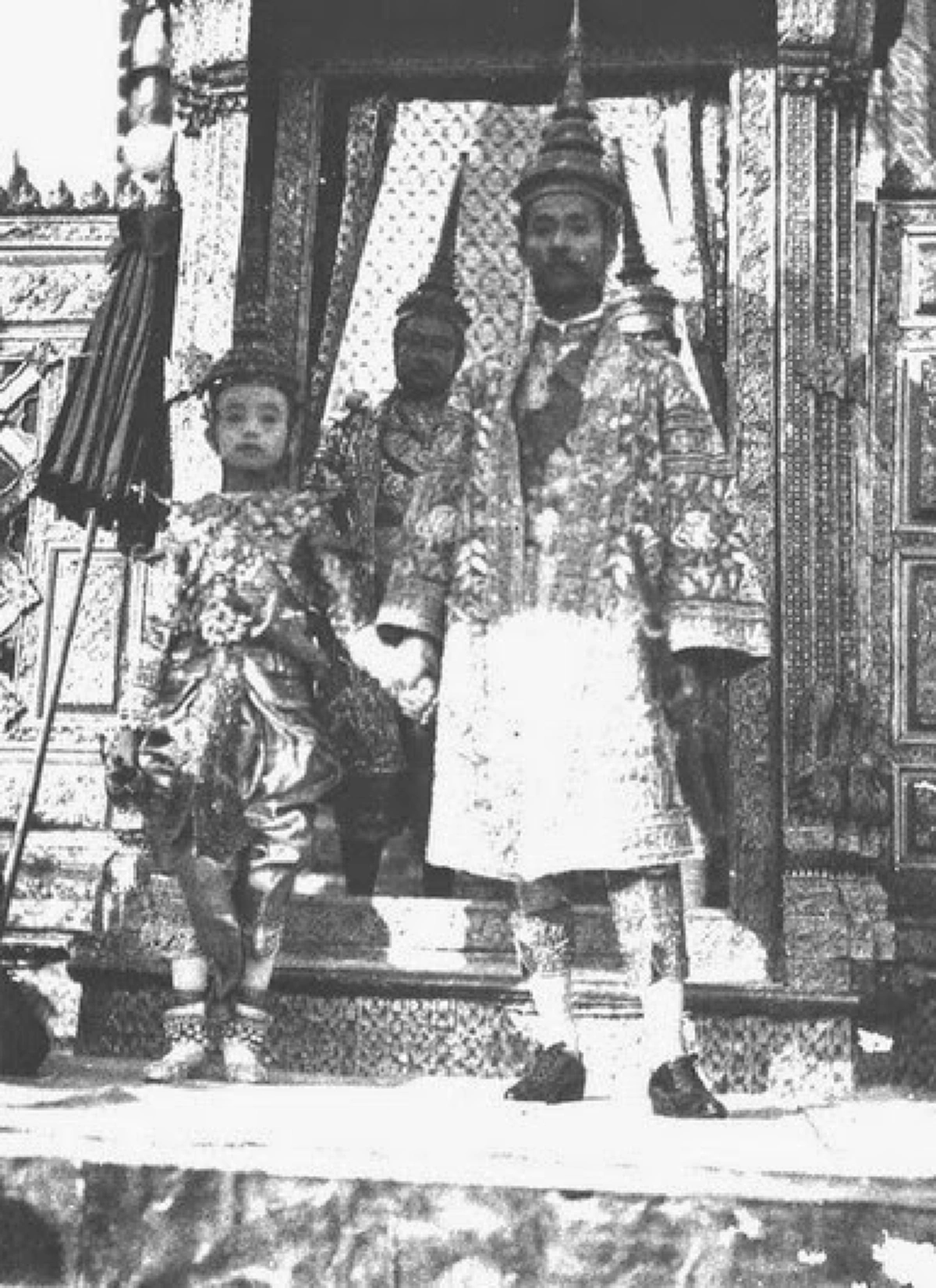 ราชประเพณีที่หายไป!! "พระราชพิธีโสกันต์" ประเพณีโกนจุกของเจ้าฟ้าอันเก่าแก่ของราชสำนักสยาม มรดกของชาติที่ปัจจุบันไม่มีให้เห็นแล้ว !!!