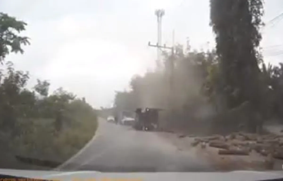 จุดจบสายซิ่ง !!! ดูไว้...สายโหดใส่เต็มทุกโค้งเหยียบไม่ยั้งสุดท้ายอนาถ แหกโค้งคว่ำ เสียงหวีดลั่นถนน ! (มีคลิป)