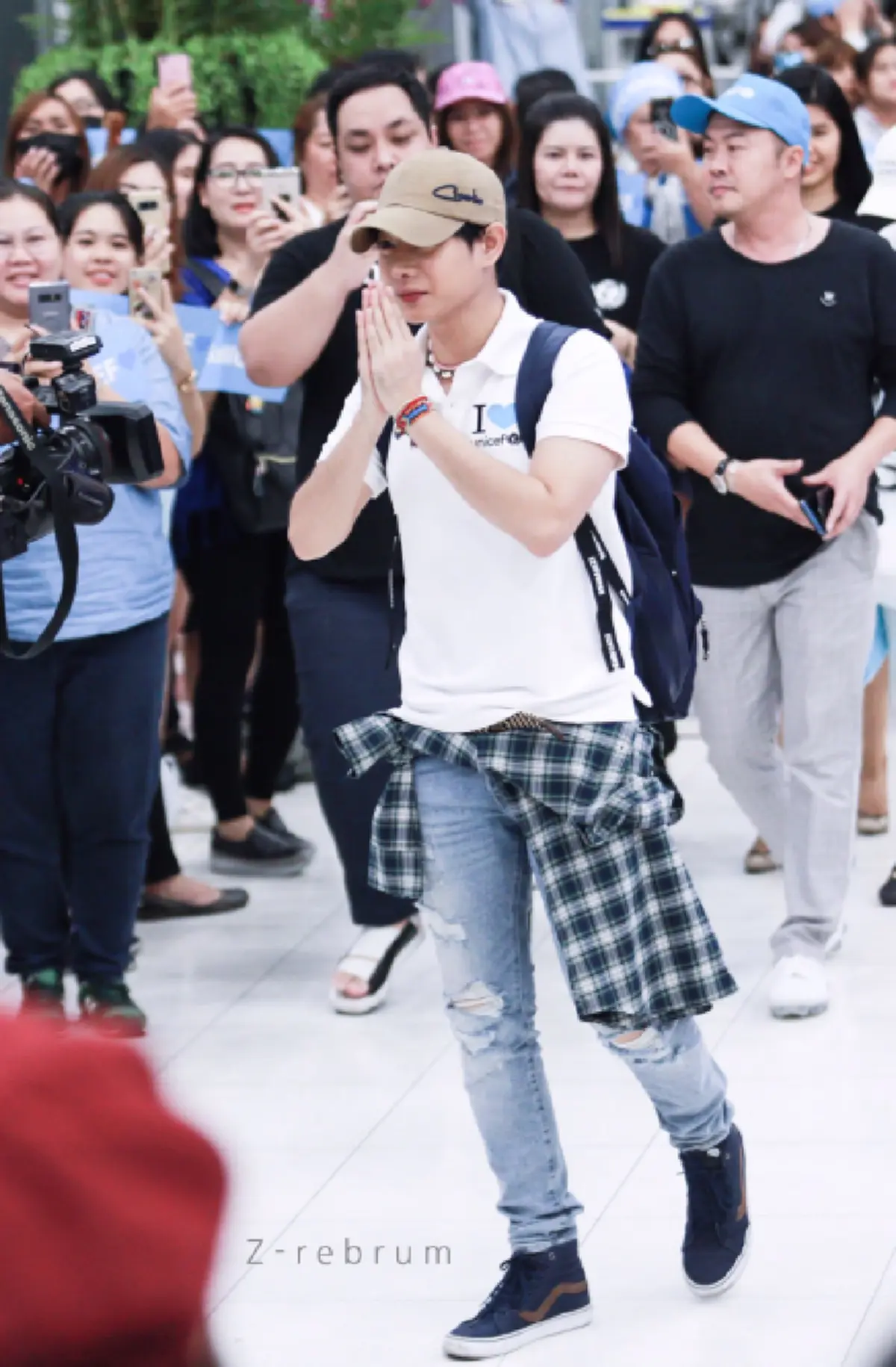 "เป๊ก ผลิตโชค" ซุปตาร์น้ำใจงาม ร่วมบริจาคเงิน 5 แสน ให้ UNICEF ก่อนร่วมภารกิจพิเศษที่เคนยา