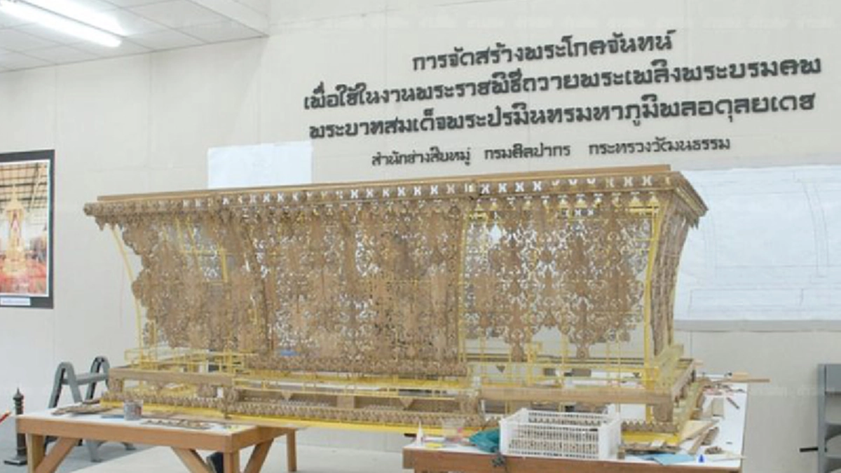 กรมศิลปากรแจ้ง!!! ความคืบหน้าพระเมรุมาศฯแล้วเสร็จกว่า ๔๓ % พร้อมเพิ่มเติมประติมากรรมประดับฯอีก ๒ ชิ้น คือ พระพิฆเนศ และสุนัขทรงเลี้ยงโจโฉ