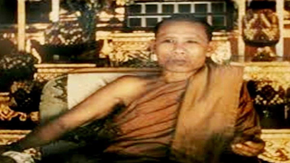 เพราะ”บารมีธรรมไม่เท่ากัน” หลวงพ่อลีจึงต้องแจ้งเหตุผลในการสอนญาติโยมให้เข้าใจในพระธรรมให้ผู้รู้เข้าใจ สาธุ!