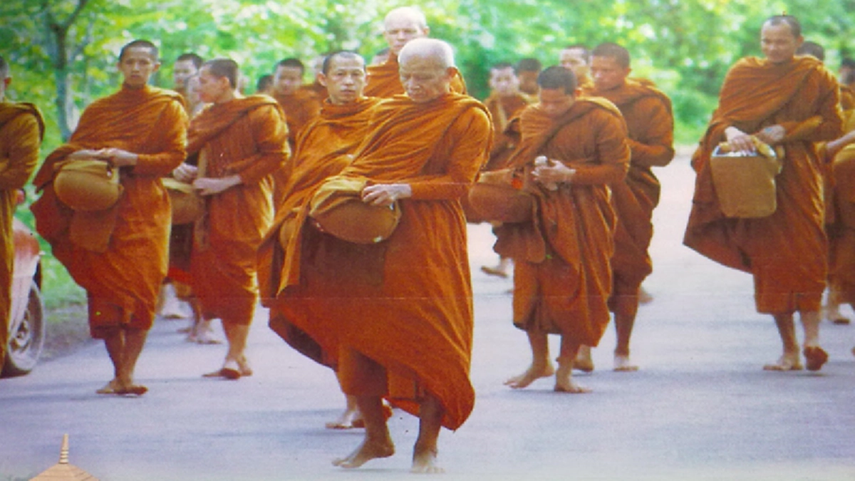 น้อมจิตคารวะถึงวันนี้ในอดีต วันบรรพชาอุปสมบทองค์หลวงตามหาบัว  และเหตุผลที่หลวงตาเคยบอกว่าทำไมถึงออกบวช อ่านแล้วบอกเลยสาธุ!!!